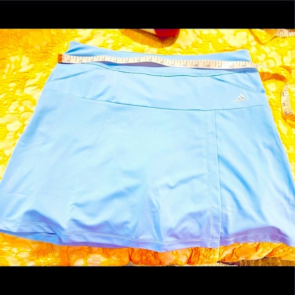 🫐Adidas NWOT skort ! 🫐size M - Picture 3 of 6